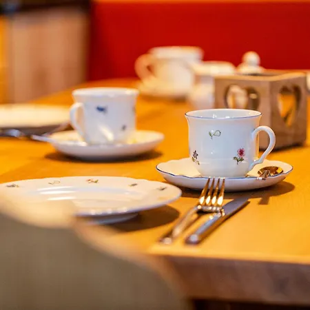 Troadkasten Unterkoller