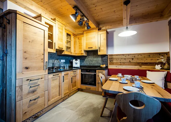 Σαλέ Troadkasten Unterkoller *